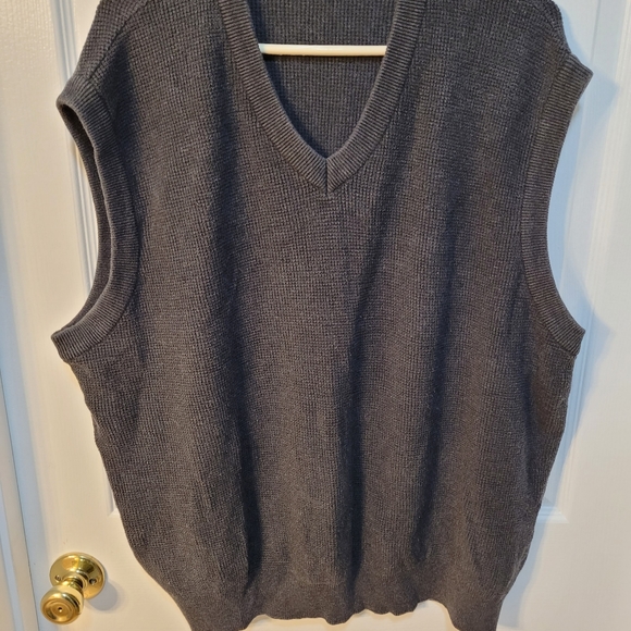 Greg Norman gf vest - Picture 3 of 6